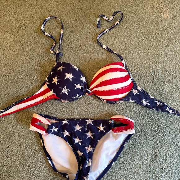 American Flag push up bikini - Picture 2 of 4